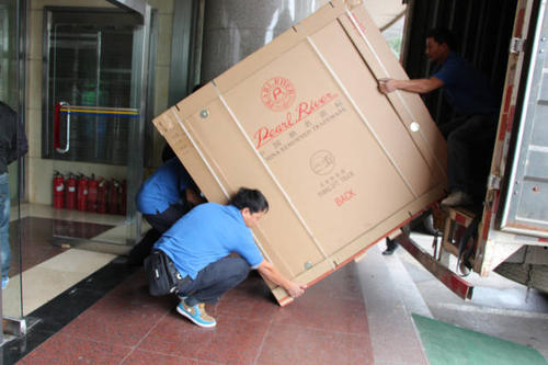 沈河钢琴贵重工艺品无忧运